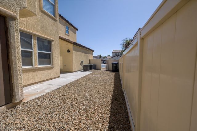 6649 Bluebell Garden Street, Las Vegas, NV 89149