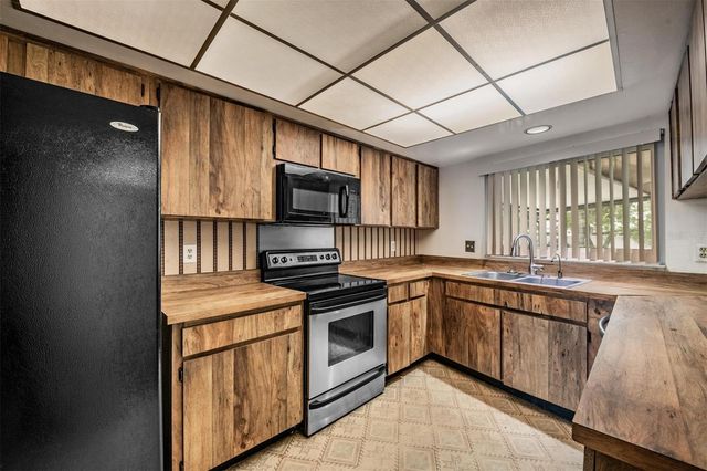 3916 CASABA LOOP, Valrico, FL 33596