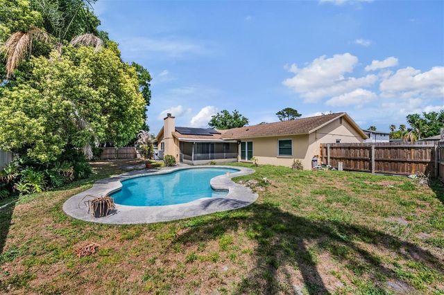 3916 CASABA LOOP, Valrico, FL 33596