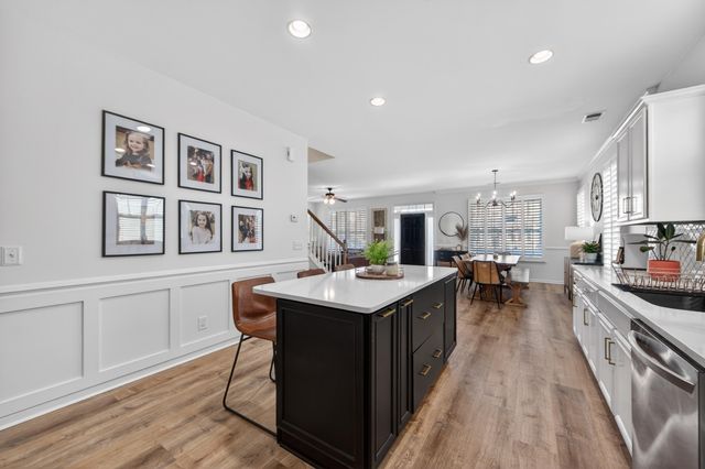 105 Crossandra Avenue, Summerville, SC 29483