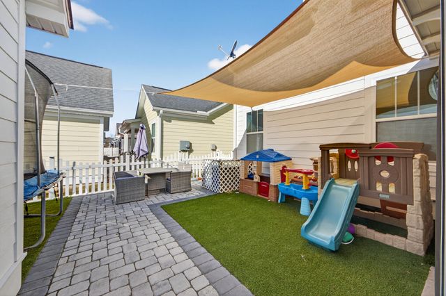 105 Crossandra Avenue, Summerville, SC 29483