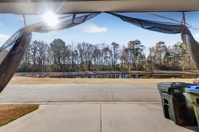 105 Crossandra Avenue, Summerville, SC 29483