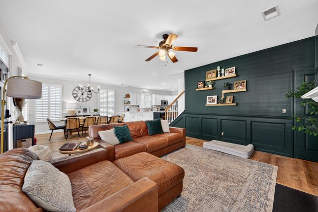 105 Crossandra Avenue, Summerville, SC 29483