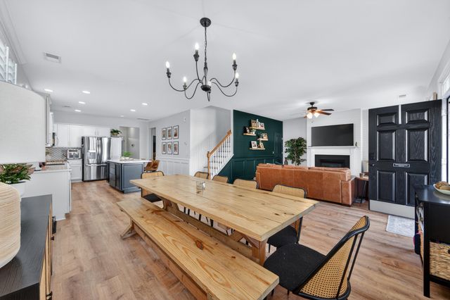 105 Crossandra Avenue, Summerville, SC 29483