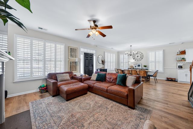 105 Crossandra Avenue, Summerville, SC 29483