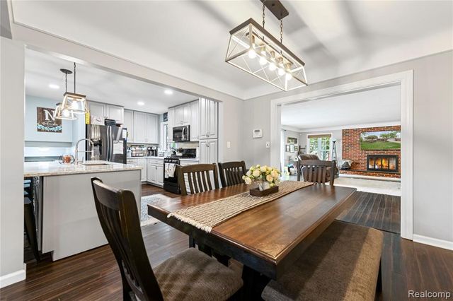 1659 Boxford Street, Trenton, MI 48183