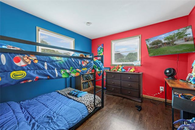 1659 Boxford Street, Trenton, MI 48183