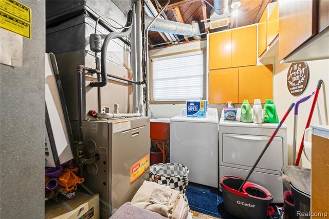 1659 Boxford Street, Trenton, MI 48183