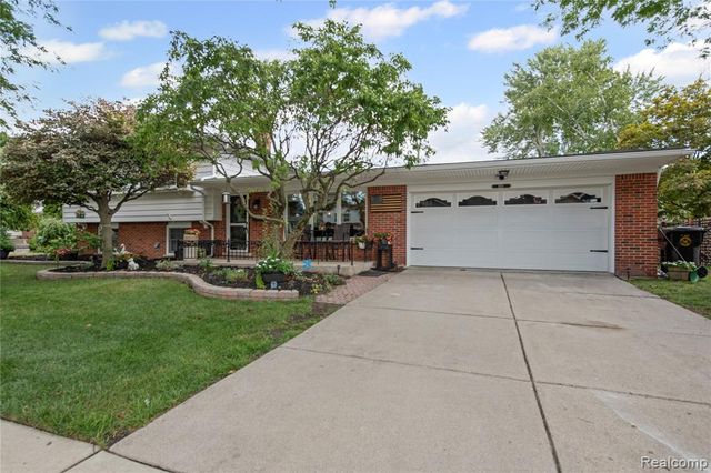 1659 Boxford Street, Trenton, MI 48183