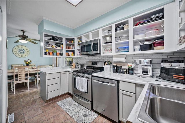 6664 Harrison Avenue, Portage, IN 46368