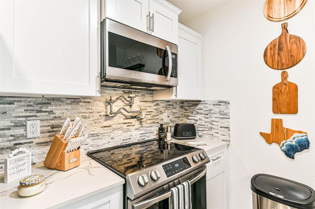7312 Seawall Boulevard 217, Galveston, TX 77551