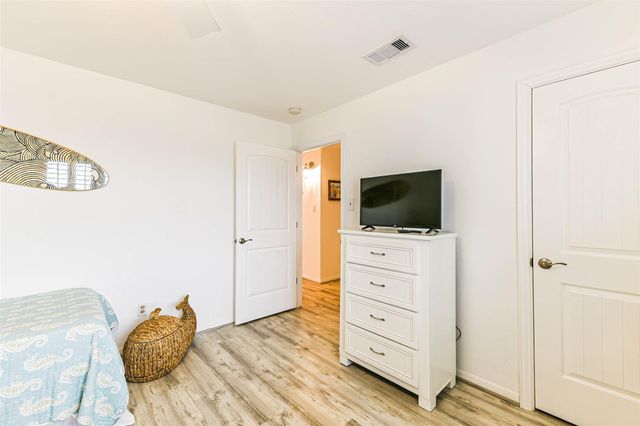 7312 Seawall Boulevard 217, Galveston, TX 77551