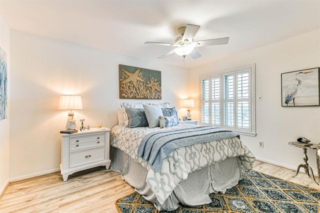 7312 Seawall Boulevard 217, Galveston, TX 77551