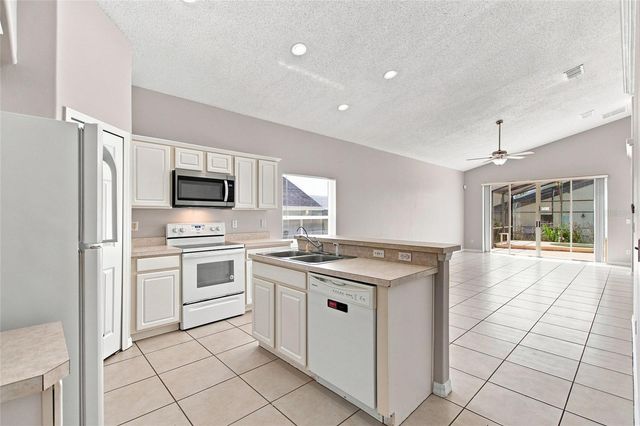 16616 PALM SPRING DRIVE, Clermont, FL 34714