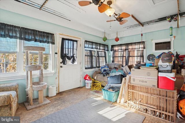 120 N MAIN ST, Saint Georges, DE 19733