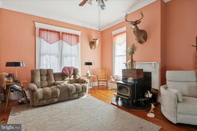 120 N MAIN ST, Saint Georges, DE 19733