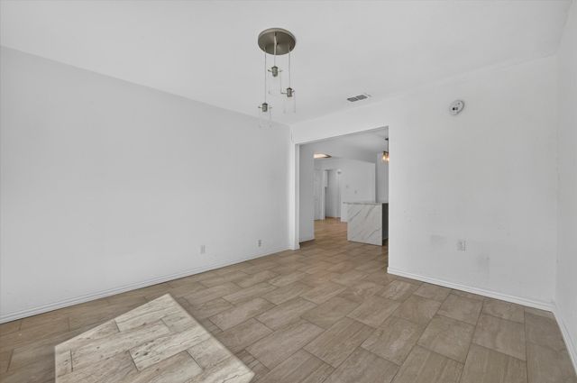7209 Cleburne Road, Fort Worth, TX 76133