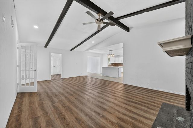 7209 Cleburne Road, Fort Worth, TX 76133