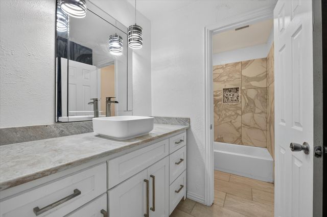 7209 Cleburne Road, Fort Worth, TX 76133