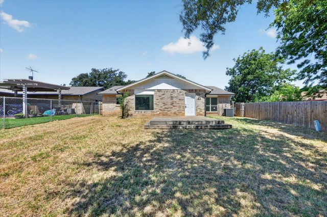 7209 Cleburne Road, Fort Worth, TX 76133