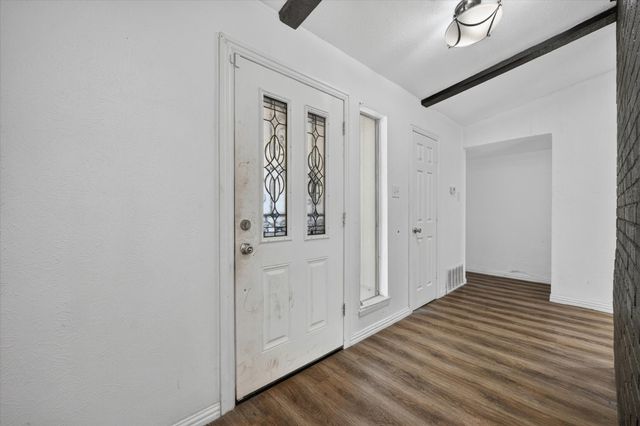 7209 Cleburne Road, Fort Worth, TX 76133
