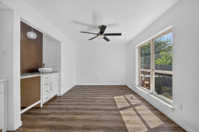 7209 Cleburne Road, Fort Worth, TX 76133