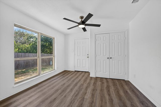 7209 Cleburne Road, Fort Worth, TX 76133
