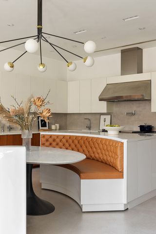 72 Mercer St Apt 4E, New York City, NY 10012