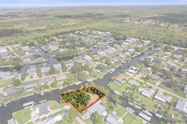 1941 NW 16th Street, Crystal River, FL 34428