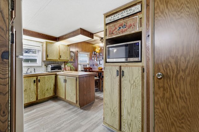 28 Golden Spur, Stonington, CT 06378