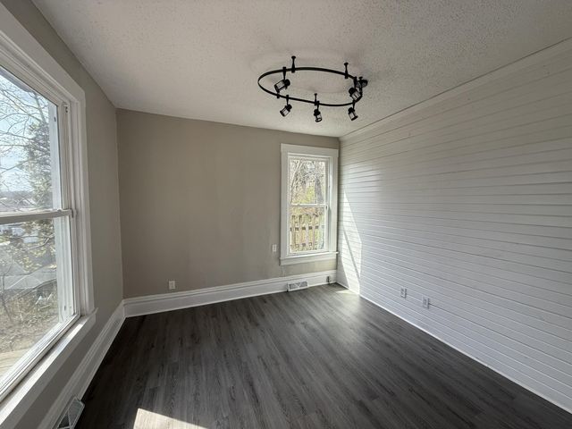 229 N Spring Street, Logan, OH 43138