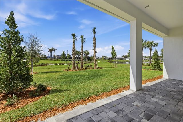 1156 Haven Circle, Vero Beach, FL 32960