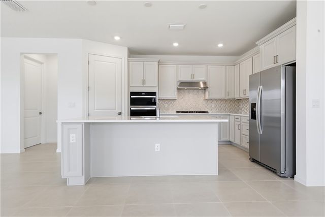 1156 Haven Circle, Vero Beach, FL 32960