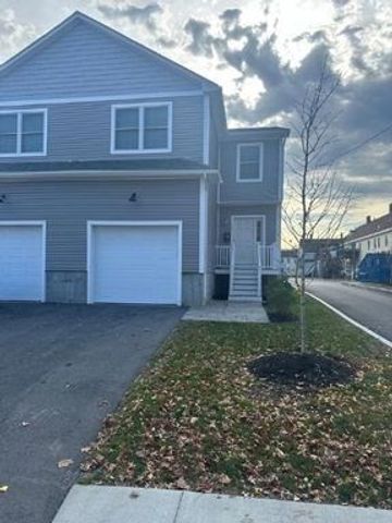 51 Everit Ave B, Framingham, MA 01702