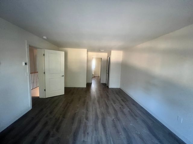 51 Everit Ave B, Framingham, MA 01702