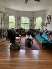 1496 Commonwealth Avenue 3E, Boston, MA 02135