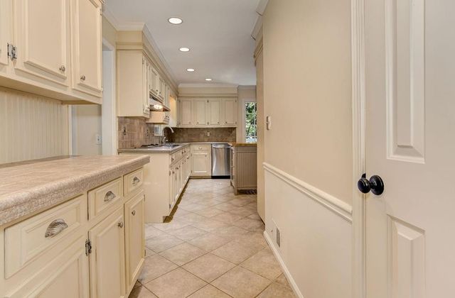 420 Sassafras Lane, Roswell, GA 30076