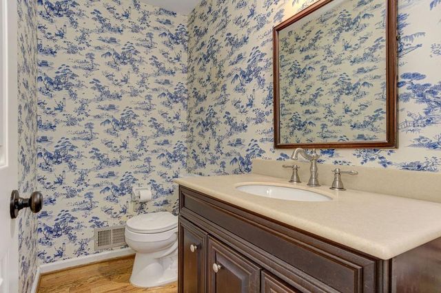 420 Sassafras Lane, Roswell, GA 30076