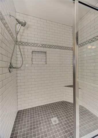 420 Sassafras Lane, Roswell, GA 30076
