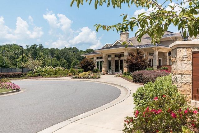 420 Sassafras Lane, Roswell, GA 30076
