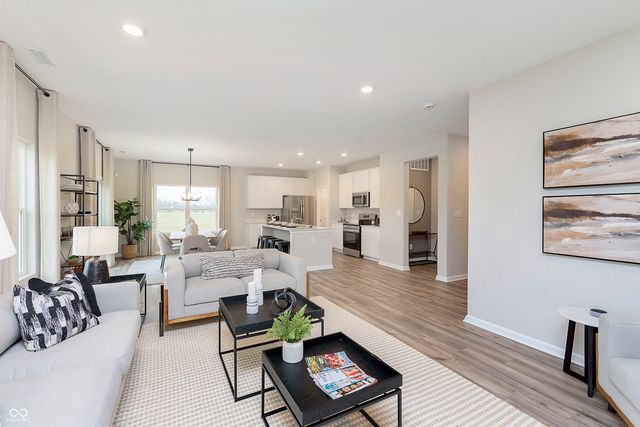 6653 Blackthorne Drive, Pendleton, IN 46064