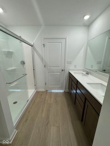 6653 Blackthorne Drive, Pendleton, IN 46064