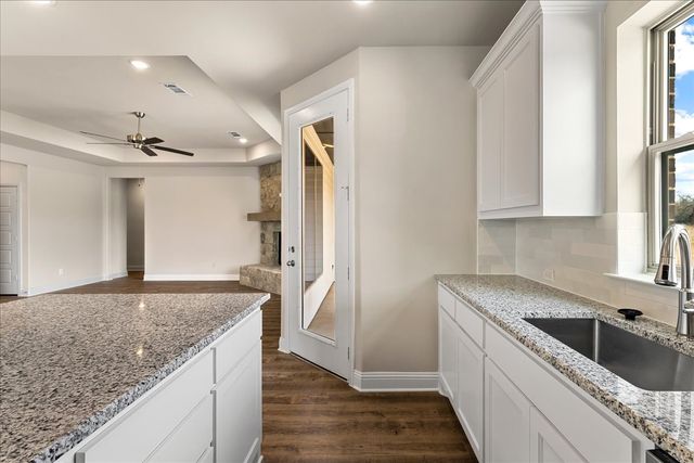 1045 Leo Lane, Poolville, TX 76487