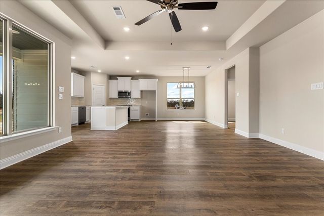 1045 Leo Lane, Poolville, TX 76487