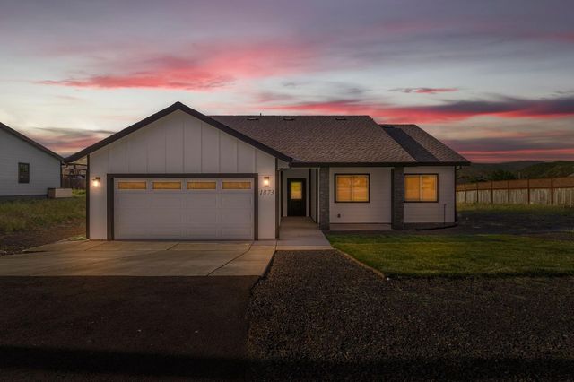 1873 Conifer Dr, Paradise, CA 95969