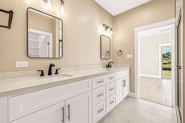 1873 Conifer Dr, Paradise, CA 95969