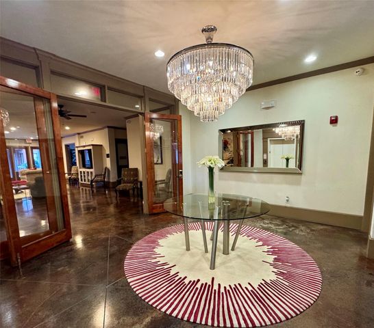 2400 Mccue Road 233, Houston, TX 77056