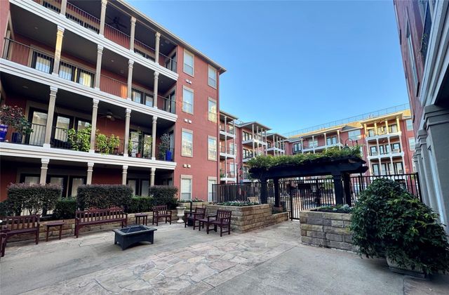 2400 Mccue Road 233, Houston, TX 77056