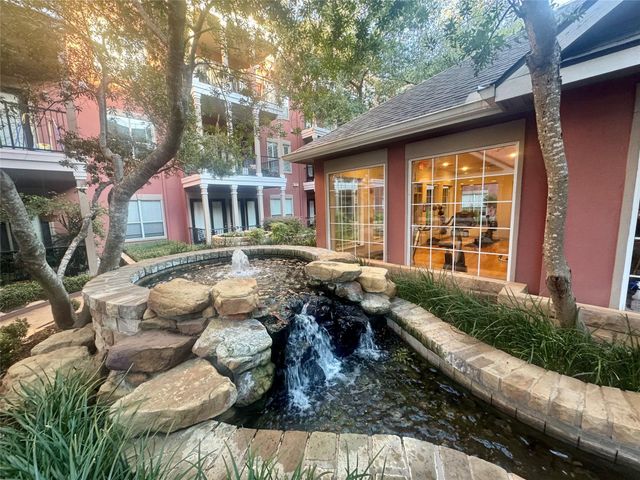 2400 Mccue Road 233, Houston, TX 77056