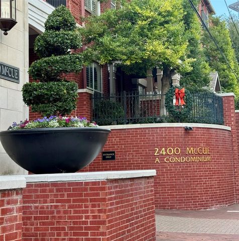 2400 Mccue Road 233, Houston, TX 77056